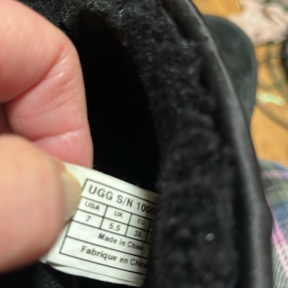 Ugg Short Black Swarovski Crystal Bow Boots. These boots are in exc condition. - Picture 5 of 8